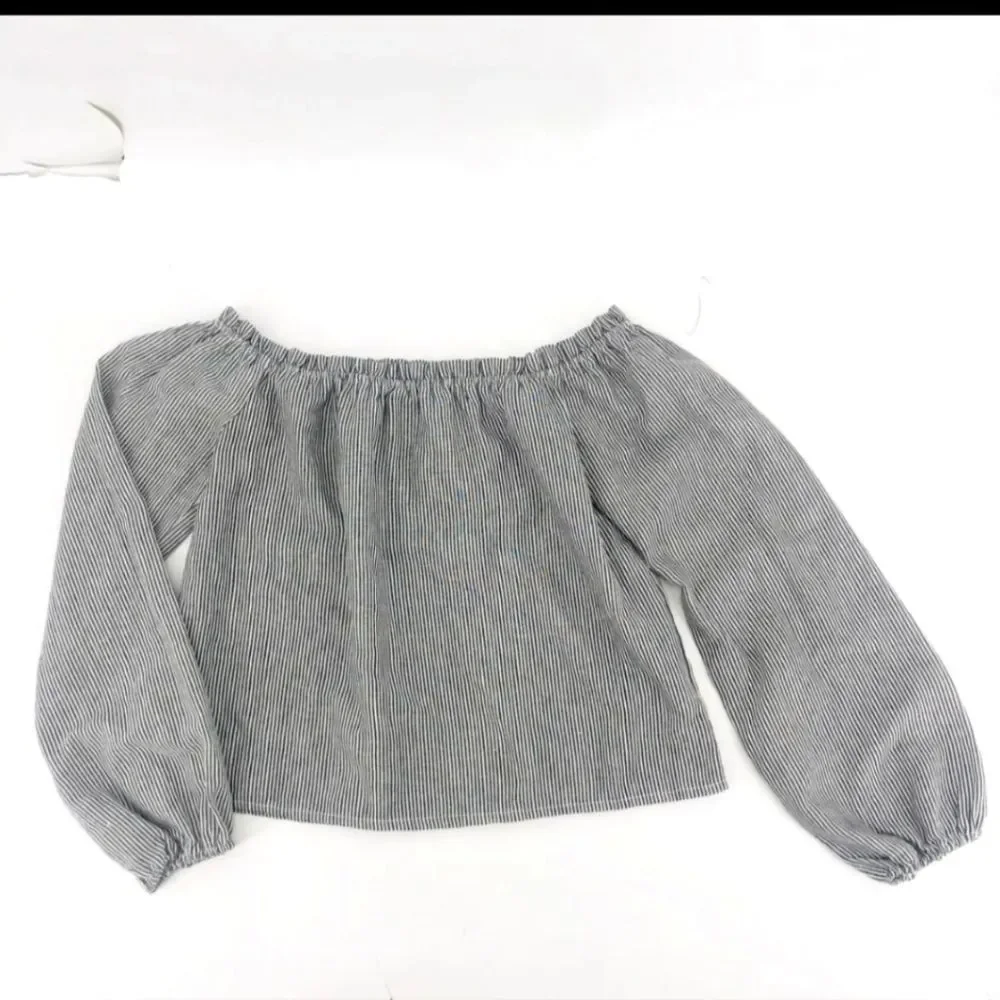 BRANDY MELVILLE THEIA Boxy Crop Peasant Top Pinstripe elastic charcoal white - Picture 10 of 14
